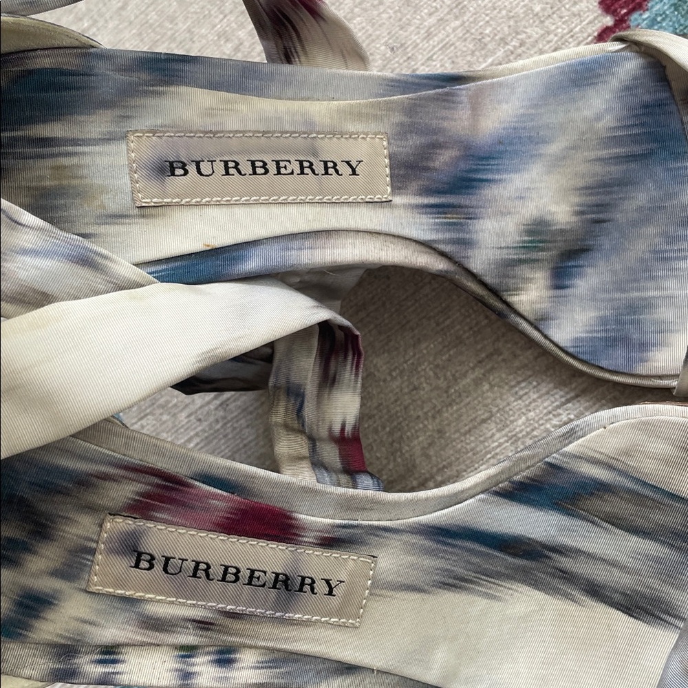 Burberry Ikat print Mustoe wedge sandals - Picture 5 of 8